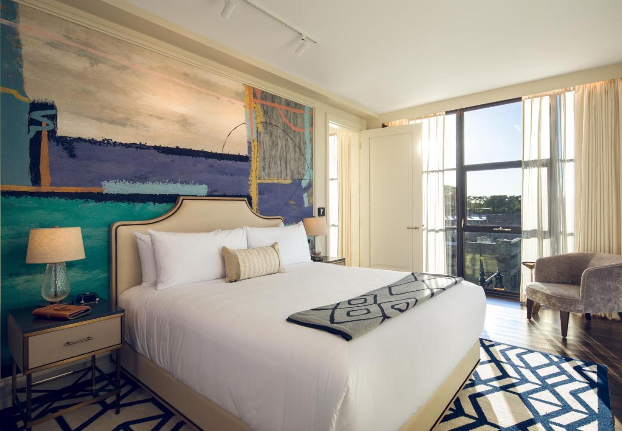 Sophy Hyde Park Hotel Chicago Exterior photo